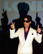 Prince udgiver fotobog fra sin London-tourné sidste år. 