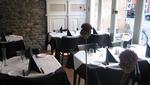 I det tidligere Brasserie Degas er den kombinerede cafe, restaurant og cocktailbar Cindyrella åbnet. 