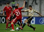 Steven Gerrard viste igen sin store klasse og scorede to gange for Liverpool i Marseille. 