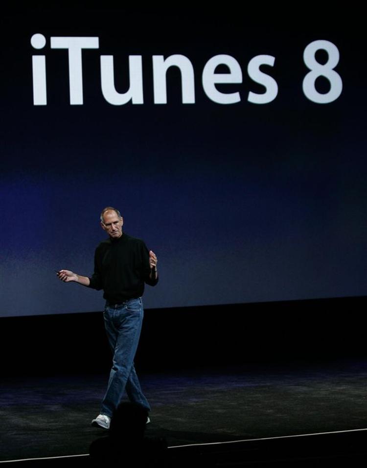 iTunes monopol bliver nu udfordret af medie og it-selskaber. 