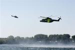 Forsvarets helikoptere af typen EH-101 kan flyve. Men reperationer har holdt dem så meget på jorden, at de ikke har haft flyvetimer nok til at erstatte forsvarets gamle helikoptere. 