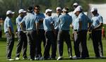 Nick Faldo valgte som ventet at se bort fra tre af sine fire debutanter, da han sammensatte de fire par til den indledende fourball. 