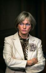 EU og hæmningsløs indvandring er en dødstrussel mod Danmarks velfærd, mener Pia Kjærsgaard. 