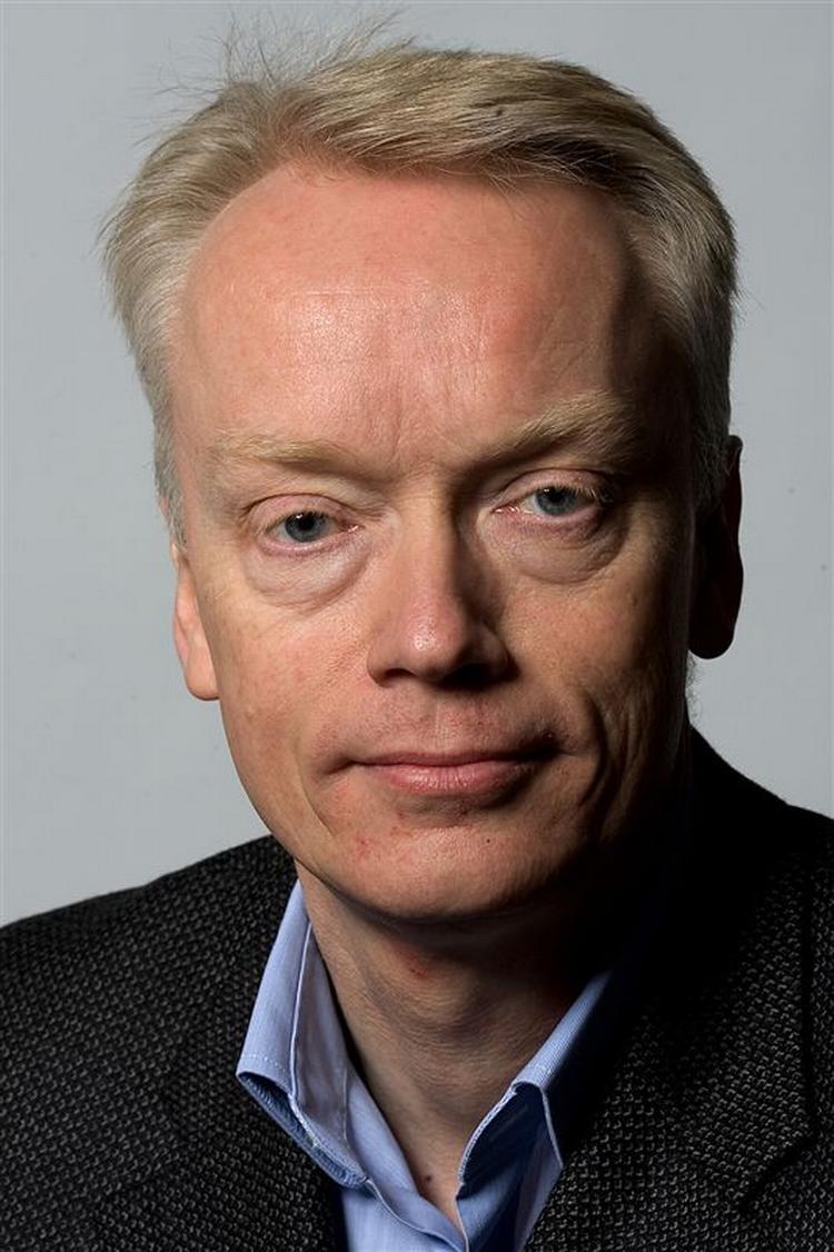 Kurt Westergaard burde ikke udtale sig i politisk sammenhæng, mener Jørn Mikkelsen. 