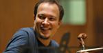 skarpsleben. Francesco Manara (billedet) var i front for La Scalas kammerorkester i Den Sorte Diamant. Manara er virtuos med et kæmpe overskud, og så er han tilpasningsdygtig. 