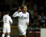 FCK har Cesar Santin, der her har scoret til 2-0 mod AaB. Men OB har Djiby Fall og han er skræmmende god, mener Ståle Solbakken. 
