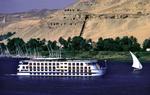 Området omkring Aswan er populært blandt turister, der blandt andet tager på krydstogt på Nilen. 