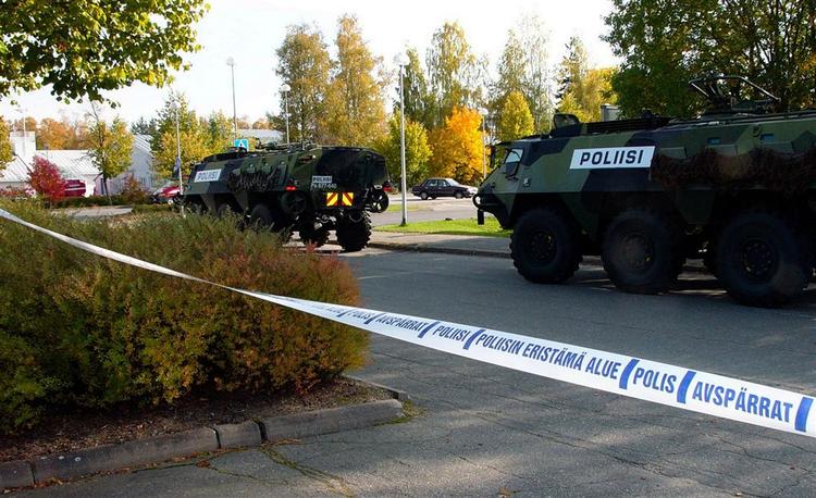 Skolemassakren i Kauhajoki i Finland kostede ni personer livet. 