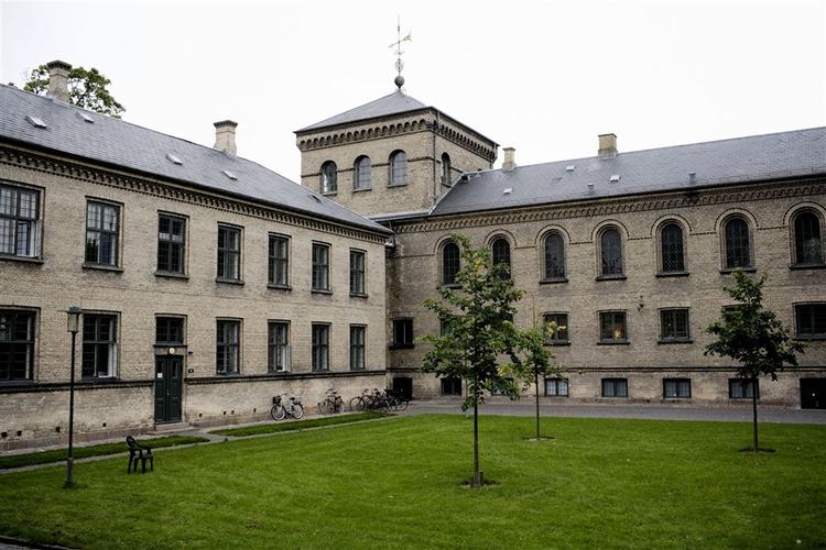 Selv om de er færdigbehandlede, har Københavns Kommune ikke taget flere indlagte på Sct. Hans i Roskilde hjem. 