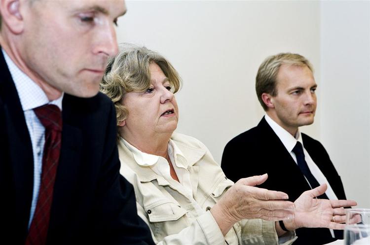 Immigration Minister Birthe Rønn Hornbech (Lib.) flanked by the Danish People's Party. Bad news, and good news. 