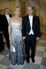 Per Ørum Jørgensen til gallamiddag hos dronningen i 2006 sammen med Tina  Nedergaard fra Venstre. 