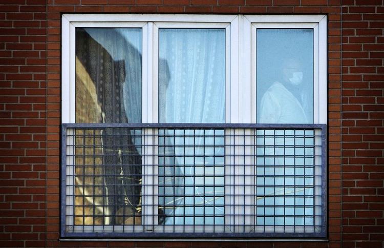 Kriminalteknikere under ransagningen af de tiltaltes lejlighed på Glasvej i København. Arkivfoto. 