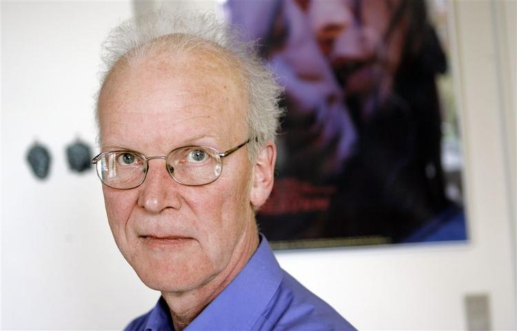 Odense er gået på strandhugst i en anden kommune, og det er ret usædvanligt, siger professor Jørn Langsted. 
