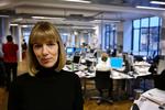 Den nye kulturredaktør Anita Bay Bundegaard fotografet i Politikens sekretariat. 