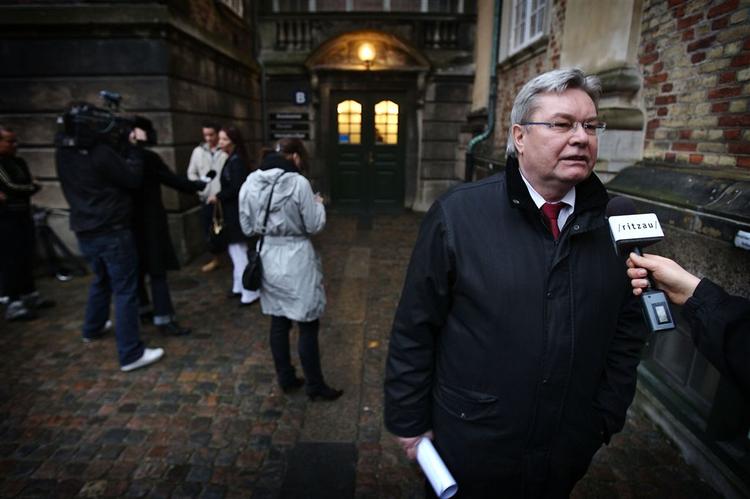 Forsvarer Torben Koch - og de to andre forsvarere - ankede omgående dommen, da tre betjente i dag blev tiltalt for vold. (Arkivfoto) 