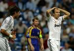 Hollænderen Arjen Robben ærgrer sig, men Real Madrid vandt trods alt 2-0 over Bate Borisov i den første kamp, men på udebane har den spanske storklub været knapt så dominerende. 