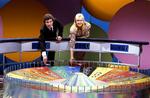 En af TV 2's mest populære ansigter gennem tiden har været Michael Meyerheim, der indledte tv-karrieren med det program, som i lang tid stod som selve symbolet på monopolbruddet og gjorde Carina Jensen til landets mest feterede stykke feminint festfyld. Foto: Preben Kirkholt 