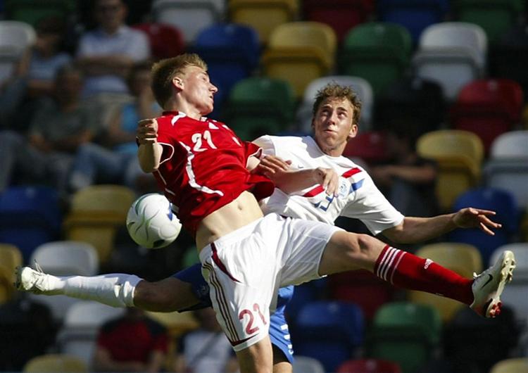 Nicklas Bendtner spillede senest på U21-landsholdet under EM-slutrunden i Portugal i 2006. Arkivfoto. 