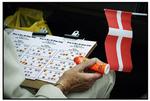 Bingo og banko er blevet fortrængt fra de store spillehaller på grund af rygeloven. Nu er der gang i bingo på nettet. Arkivfoto. 