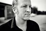 Trods den vellykkede debut er der litterært endnu et stykke vej at gå for Lars Husum, mener Politikens anmelder. Foto: Morten  Holtum 