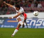 Mario Gomez scorede målet, der sendte VfB Stuttgart i Uefa Cuppens gruppespil. 