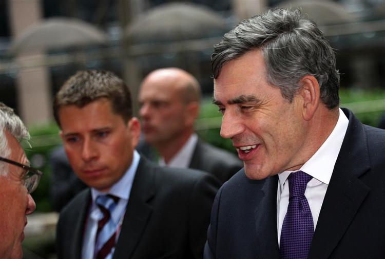 Den britiske premierminister, Gordon Brown, har foretaget omrokeringer i regeringen. 