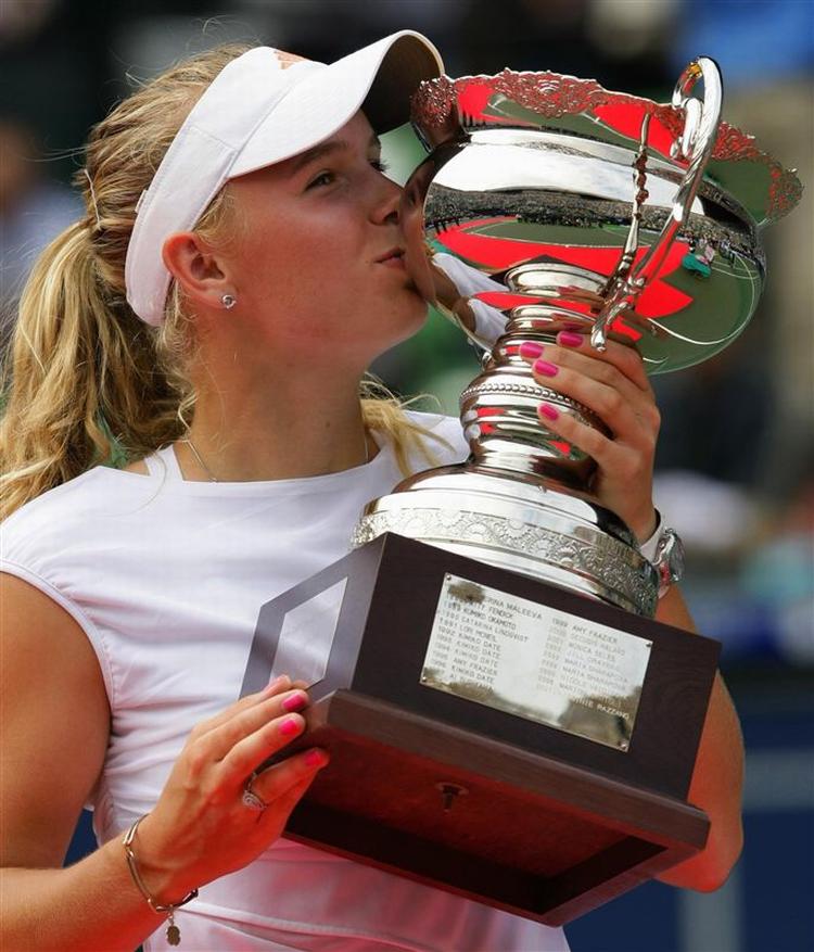 Med sejren i Japan Open sikrede Caroline Wozniacki sig en check på næsten 140.000 kroner. 