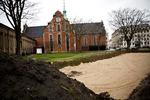 Her, ved Holmens Kirke, var der gjort klar til menighedshuset, men området er nu fredet og byggeriet aflyst. Arkivfoto:  Jonathan Bjerg Møller 