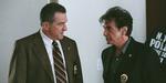 Makkerparret Al Pacino og Robert De Niro ser ud til at hygge sig meget godt i hinandens selskab i detektivfilmen 'Righteous Kill'. Foto fra filmen. 