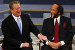 Vinderen af fredsprisen 2007 blev Det Internationale Klimapanel ledet af Al Gore (tv) og Dr. Rajendra K. Pachauri. Arkivfoto. 