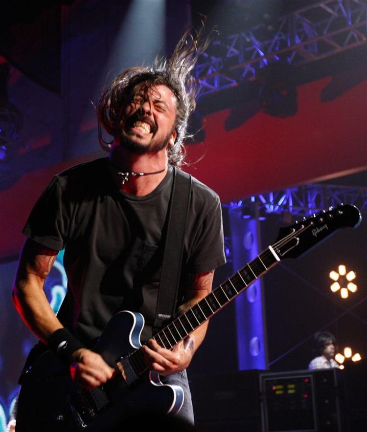 Foo Fighters er vrede over McCains brug af 'My Hero'. 