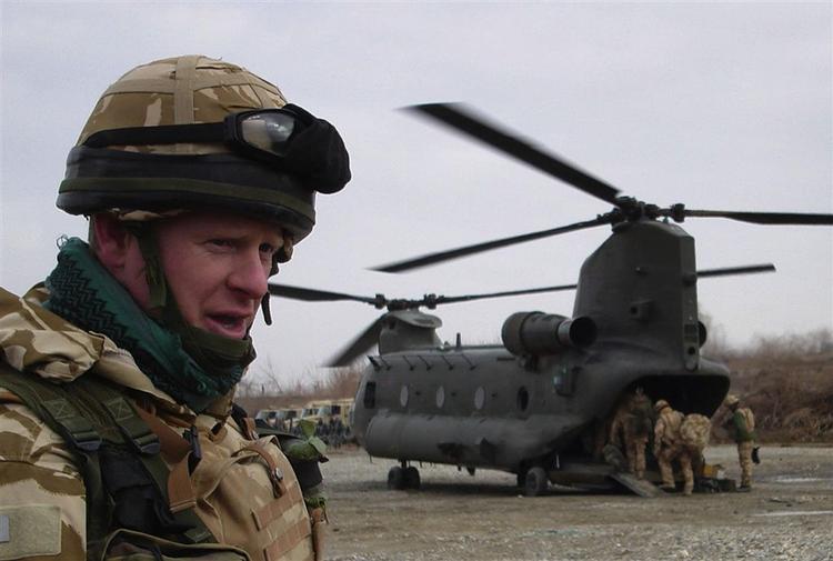 En britisk soldat på operation  Helmand. Provinsen kan se frem til større angreb, forudeser militær ekspert. (arkivfoto) 