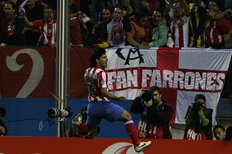 Atletico Madrids fans viste sig langt fra deres bedste side i forbindelse med kampen mod Marseille. Nu må de rejse 300 kilometer, hvis de vil støtte Sergio Agüero og co. i kampene mod Liverpool og PSV Eindhoven 22. oktober og 26. november. 