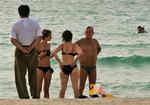 Et stemningsbillede fra Dubai. Personerne på billedet har dog ikke noget med sexsagen at gøre. Arkivfoto. 