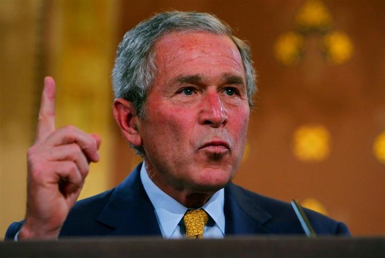 Verdens økonomi skal diskuteres på et topmøde i Washington. Bush skal være vært. 