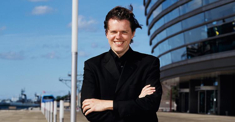 Jens Elvekjær er måske bedst kendt som harmonisk motor i Trio  con Brio, men han er en fremragende solist. PR-foto. 