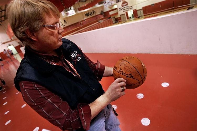 Sarah Palin var en habil baskeball-spiller, da hun gik på Wasilla High. 