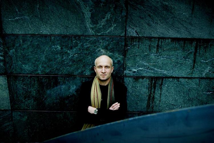 Lars Saabye Christensen har netop afsluttet generationshistorien om en kvartet af musikelskende Oslo-drenge. 