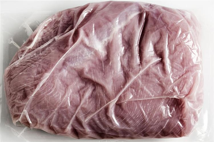 A consignment of two tonnes of Polish turkey has been found to contain multi-resistant salmonella. 