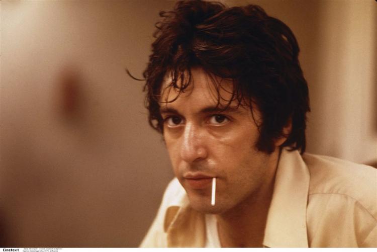 Pacino får i næste overrakt en pris i Rom. Her er han tilbage i 1975. 
