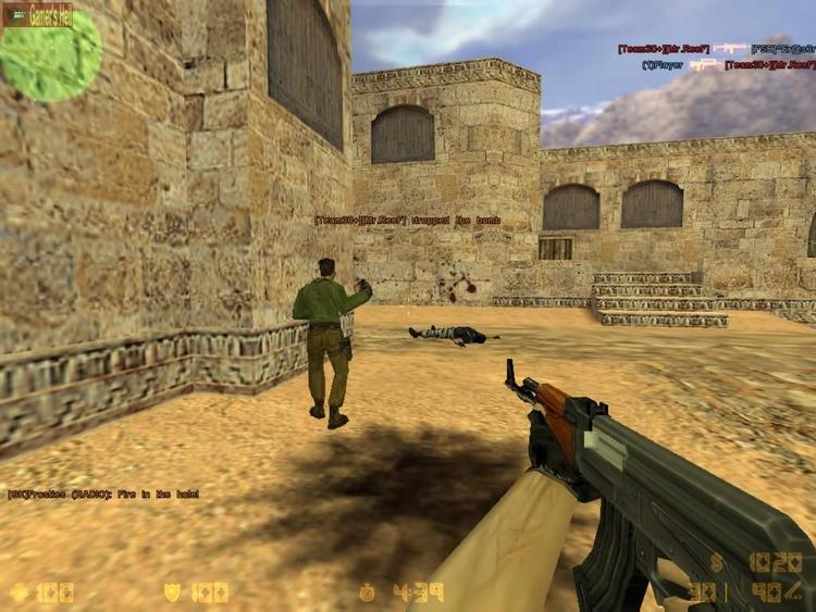 I Counter-strike kæmper terrorister og politi mod hinanden. 