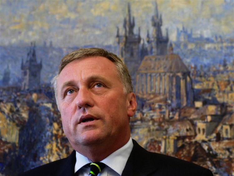 Tjekkiets premierminister Mirek Topolanek er vant til at være i modvind. 