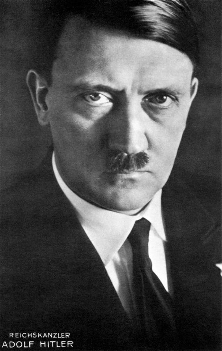 Russiske forskere kan nu bevise, at det var Adolf Hitler, der var først med idéen om 'Big Brother'. 