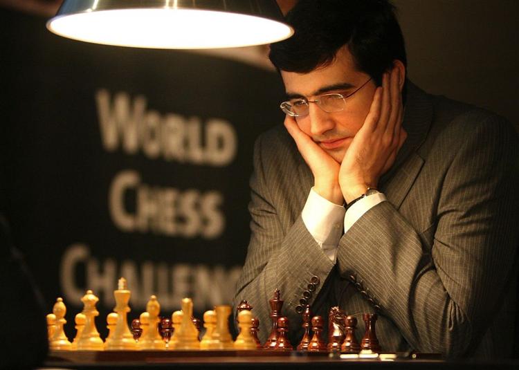 Vladimir Kramnik skal spille op til sit absolut bedste for at holde sig inde i kampen om VM-titlen. 