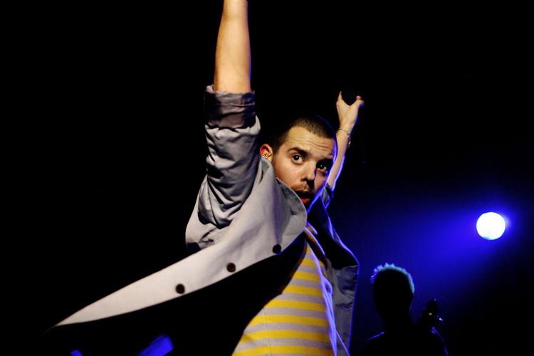 Her arkivfoto af Mike Skinner fra The Streets fra en koncert i Vega. 