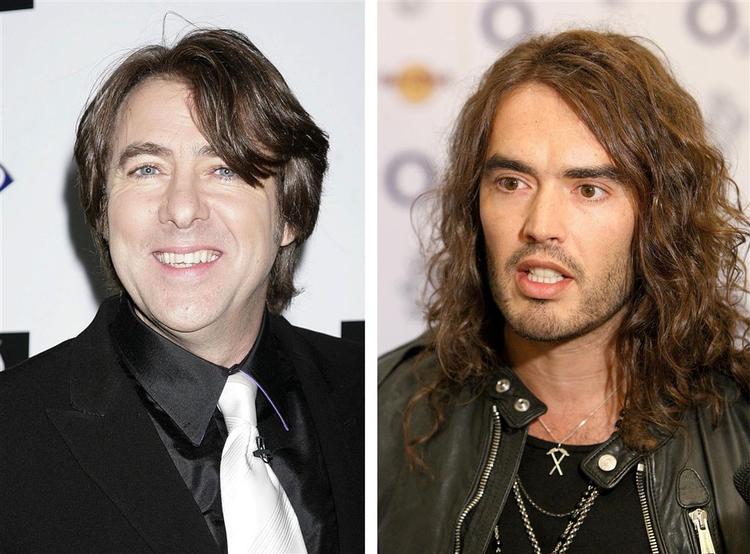BBC's to slemme radiodrenge, Jonathan Ross og Russell Brand, er blevet suspenderet fra deres job for telefonfis. 