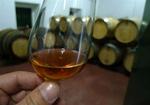 Meget vin indeholder rester af pesticider - men økologisk vin er en undtagelse, viser en ny test. 