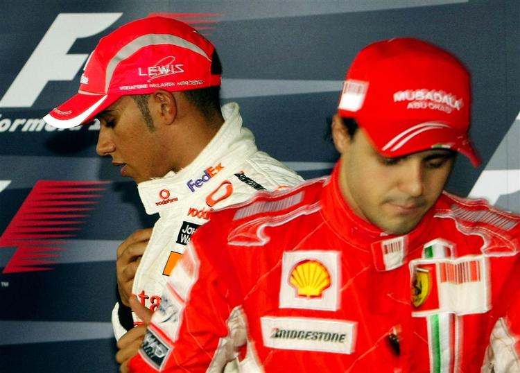 Hamilton eller Massa? Svaret får vi søndag aften. 
