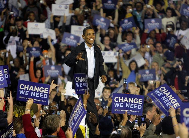 Demokraternes præsidentdandidat Barack Obama i Ohio i går, hvor han blev hyldet af mere end 80.000 tilhængere. 