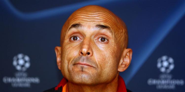 Luciano  Spalletti er en presset træner   inden kampen mod formstærke Chelsea. 